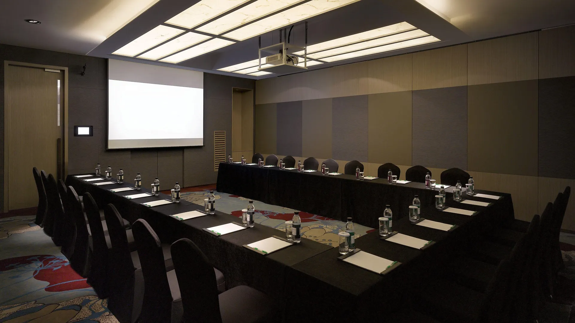 Hotel Holiday Inn Incheon Songdo By Ihg