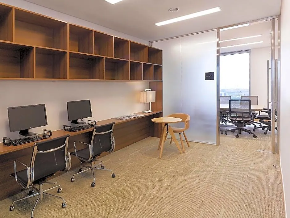 Holiday Inn Incheon Songdo By Ihg Hotel