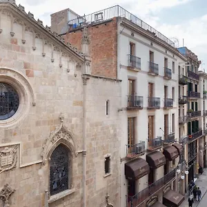 ** Pensión Fernando España