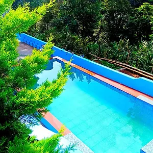  Hotel Misty Valley Private Pool Munnar India