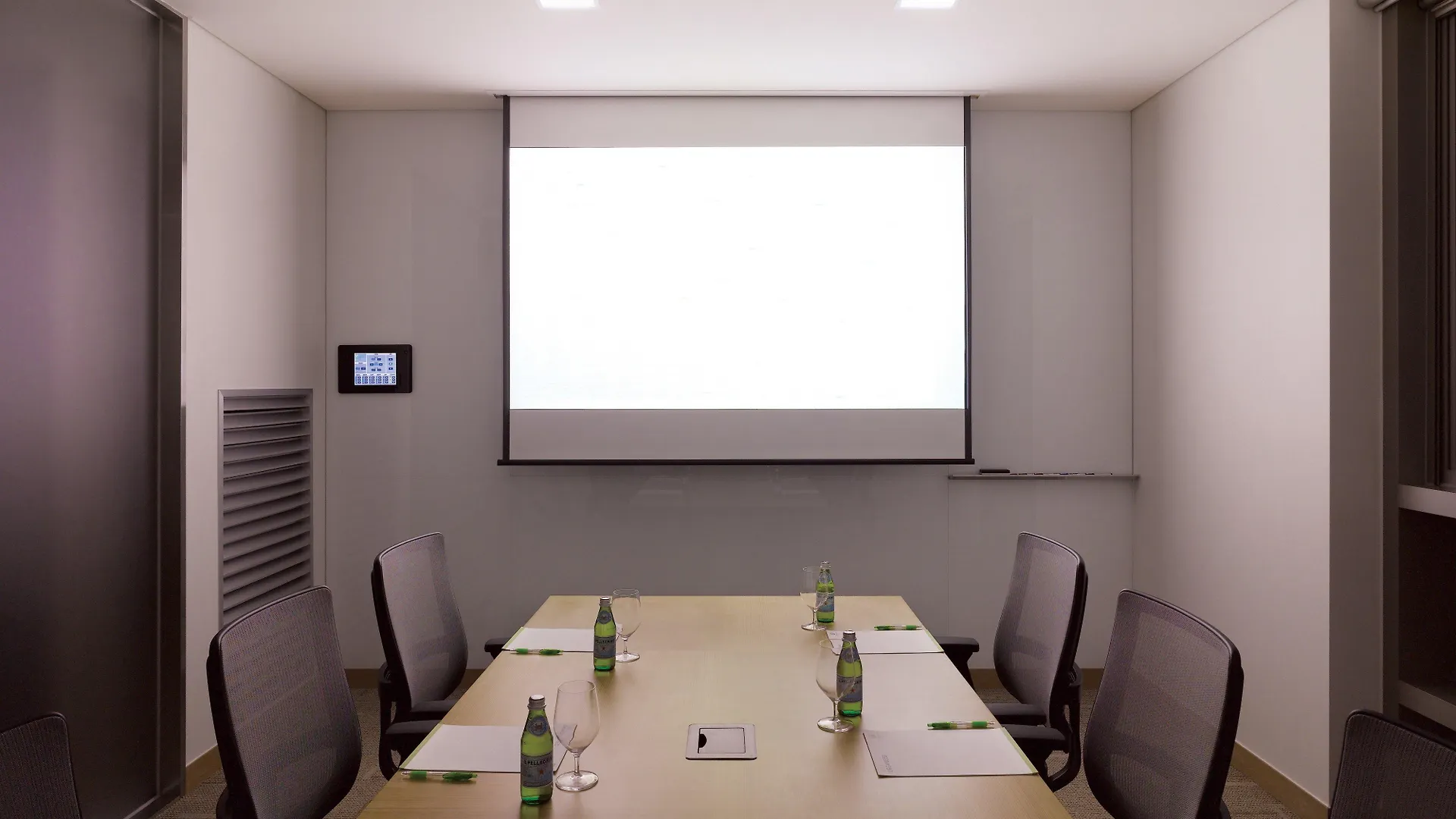 Holiday Inn Incheon Songdo By Ihg Hotel